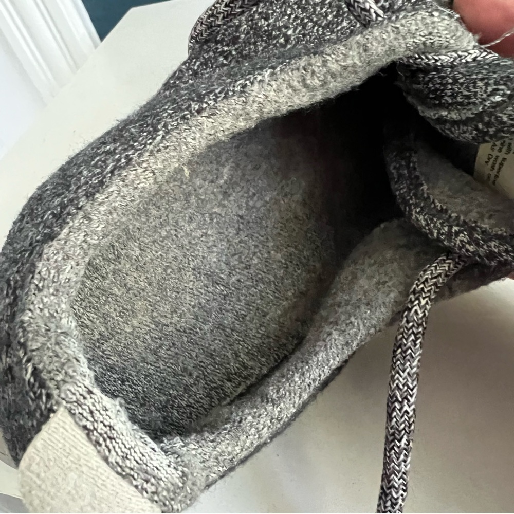 ALLBIRDS Gray White Wool Runners in Size 9 - Picture 2 of 10